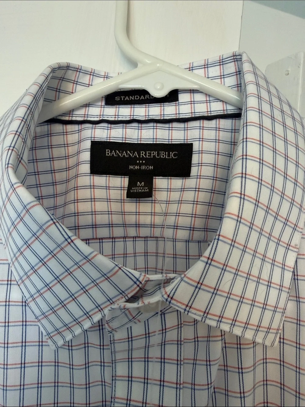 Banana Republic Men’s White Button-Down with Blue and Pink Check NWT